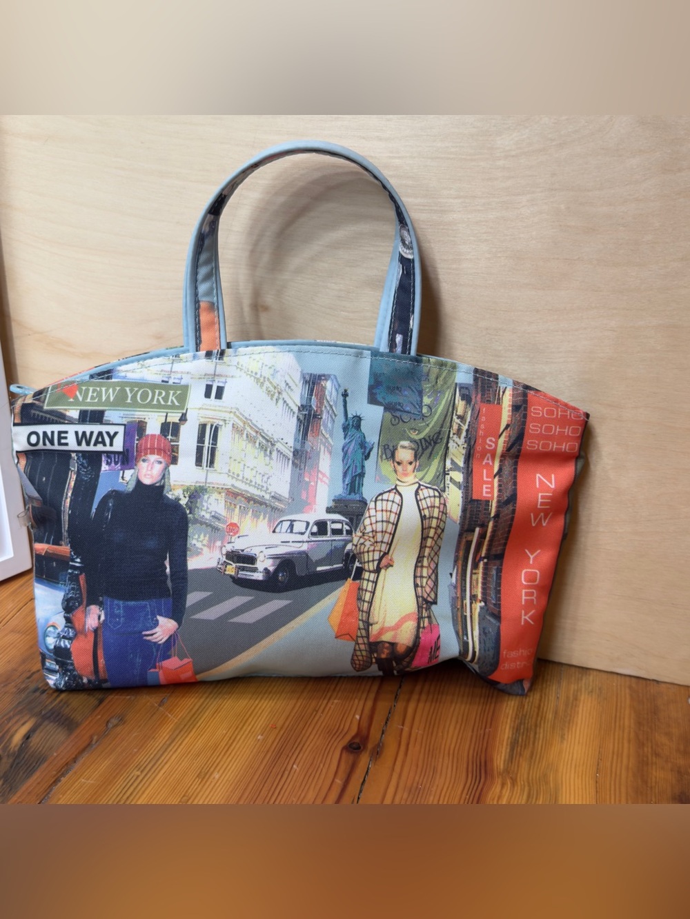 Cityscape Print Tote Bag in Multicolor - Women's Fashion Tote